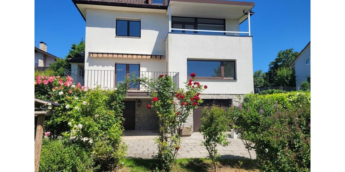 Zweifamilienhaus in bester Lage auf dem Rodgebiet 5 zimmer