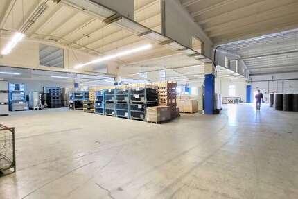Gewerbeobjekt Rottenburg an der Laaber - 8.811&euro; | Angebot:16993334