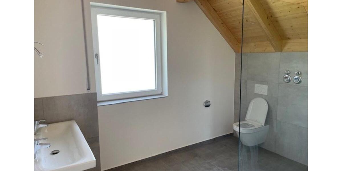 Einfamilienhaus Gangkofen - 3 Zimmer, 93 m&sup2;, 1.100&euro; | Angebot:24537434