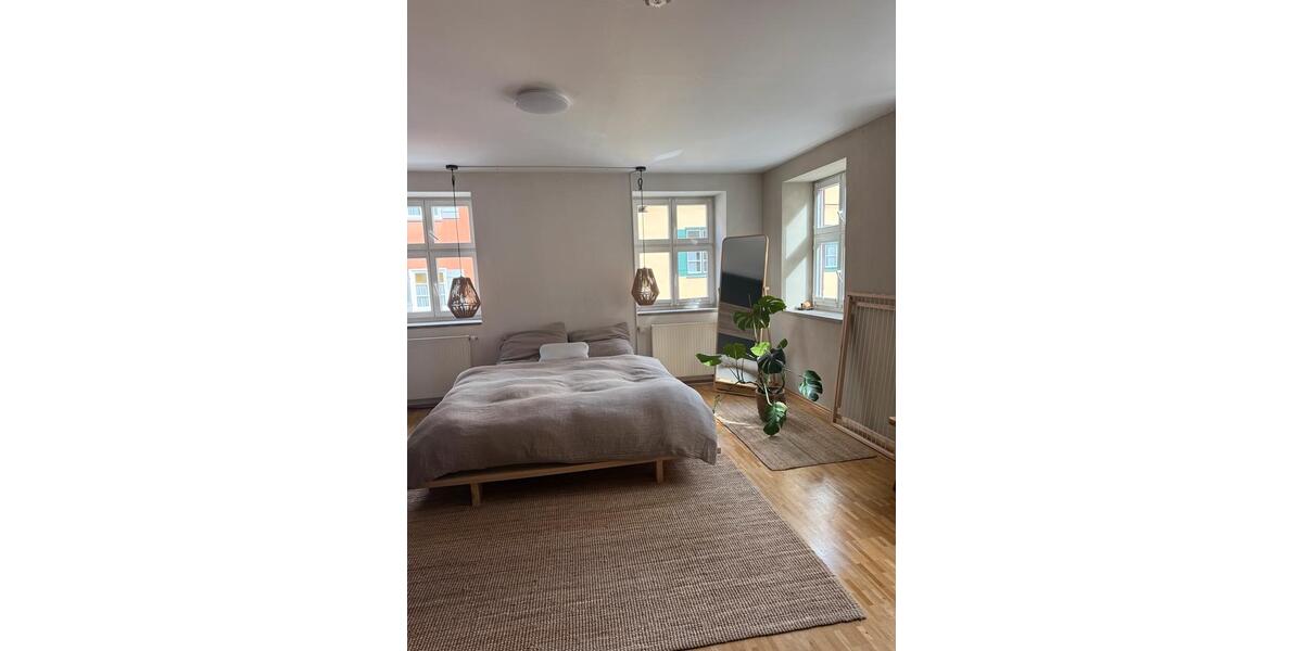 Etagenwohnung Dinkelsbühl - 2 Zimmer, 92 m&sup2;, 1.054&euro; | Angebot:26464319