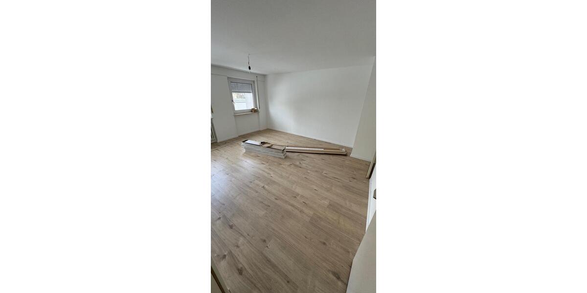 Erdgeschoßwohnung Albstadt Gemarkung Onstmettingen - 3 Zimmer, 75 m&sup2;, 750&euro; | Angebot:25967880