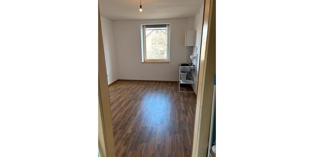 Etagenwohnung Ulm Söflingen - 1 Zimmer, 25 m&sup2;, 500&euro; | Angebot:25944581
