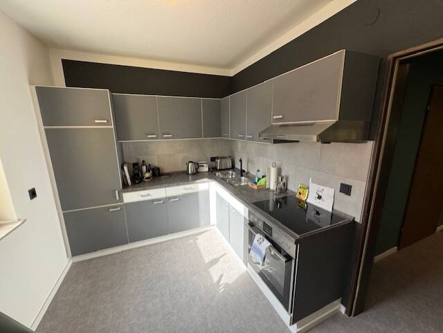 Moderne möblierte 2-Zimmer-Wohnung in ruhiger Lage von Zirndorf – Ideal für Singles oder Paare!