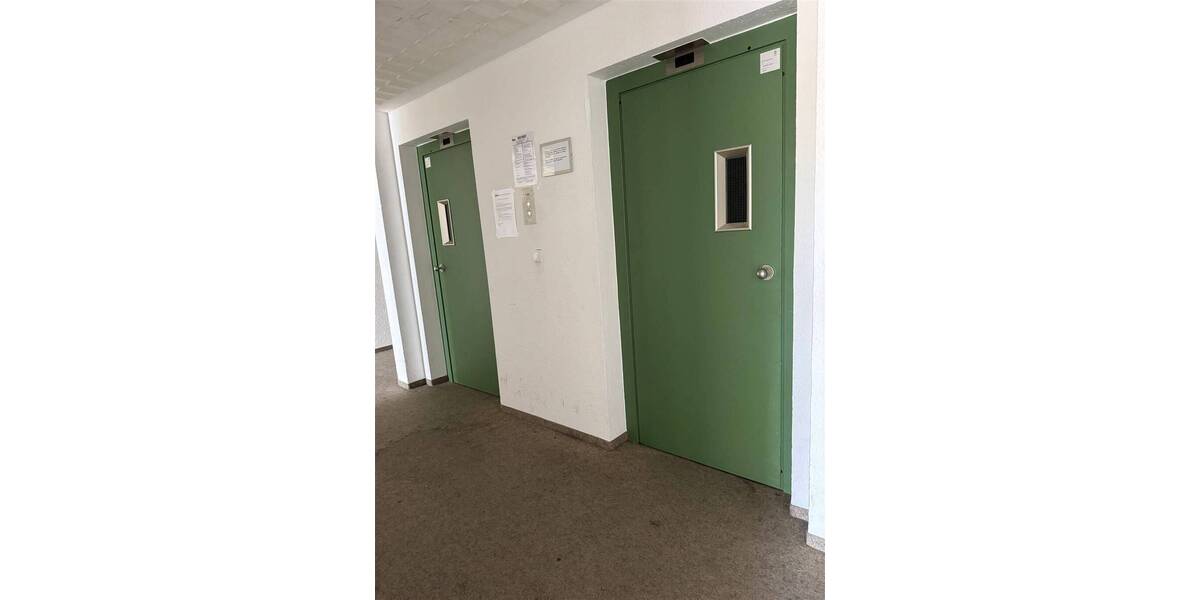 Etagenwohnung Coburg - 2 Zimmer, 67 m&sup2;, 820&euro; | Angebot:25997126
