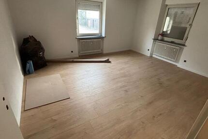 Wohnung Peterswald-Löffelscheid Löffelscheid - 3.5 Zimmer, 90 m&sup2;, 790&euro; | Angebot:24621455