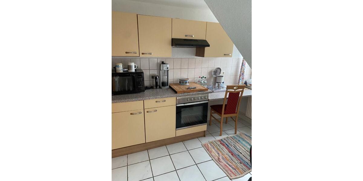 Dachgeschoßwohnung Lüder - 4 Zimmer, 116 m&sup2;, 950&euro; | Angebot:25903337