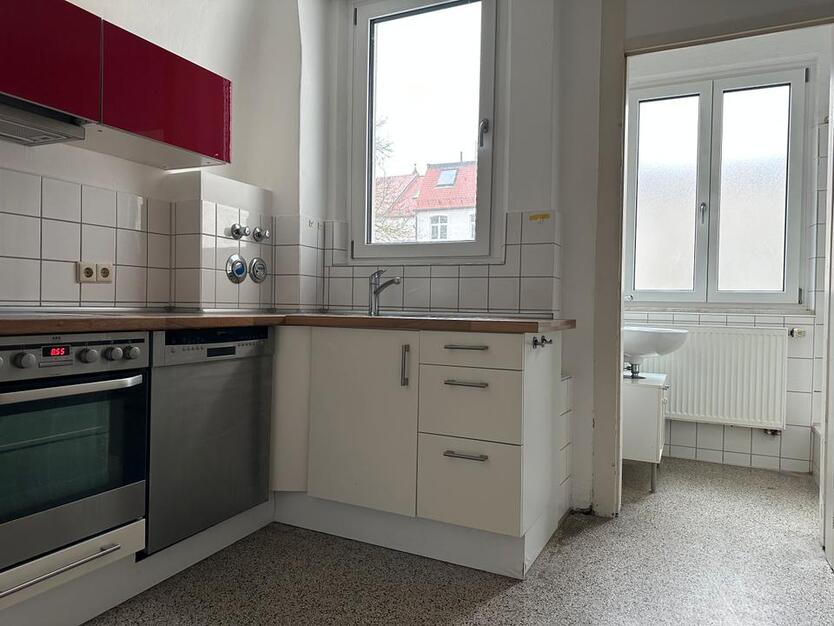 Charmante, helle AltbauWohnung, ca. 75 qm
