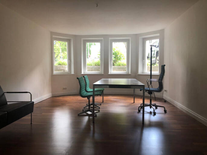Charmanter Raum in kleiner Bürogemeinschaft - All-in-Miete