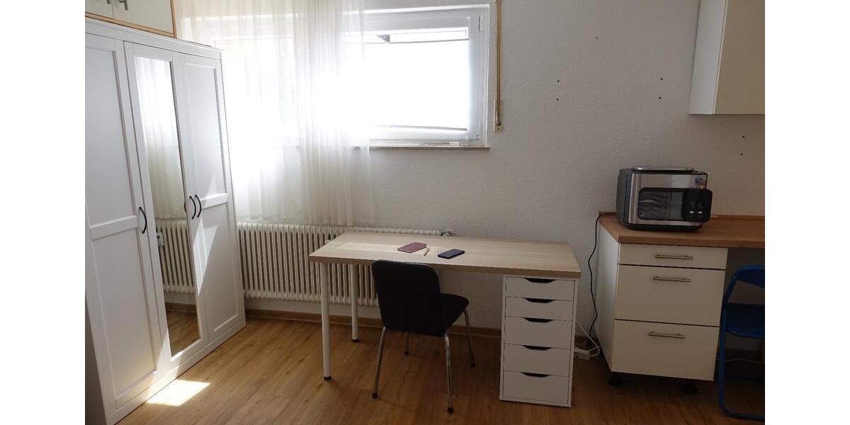 Etagenwohnung Gießen Anneröder Siedlung - 1 Zimmer, 16 m&sup2;, 200&euro; | Angebot:26677549