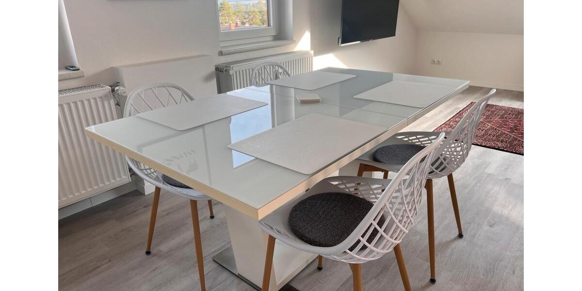 Dachgeschoßwohnung Weiden in der Oberpfalz - 1 Zimmer, 75 m&sup2;, 850&euro; | Angebot:25872233