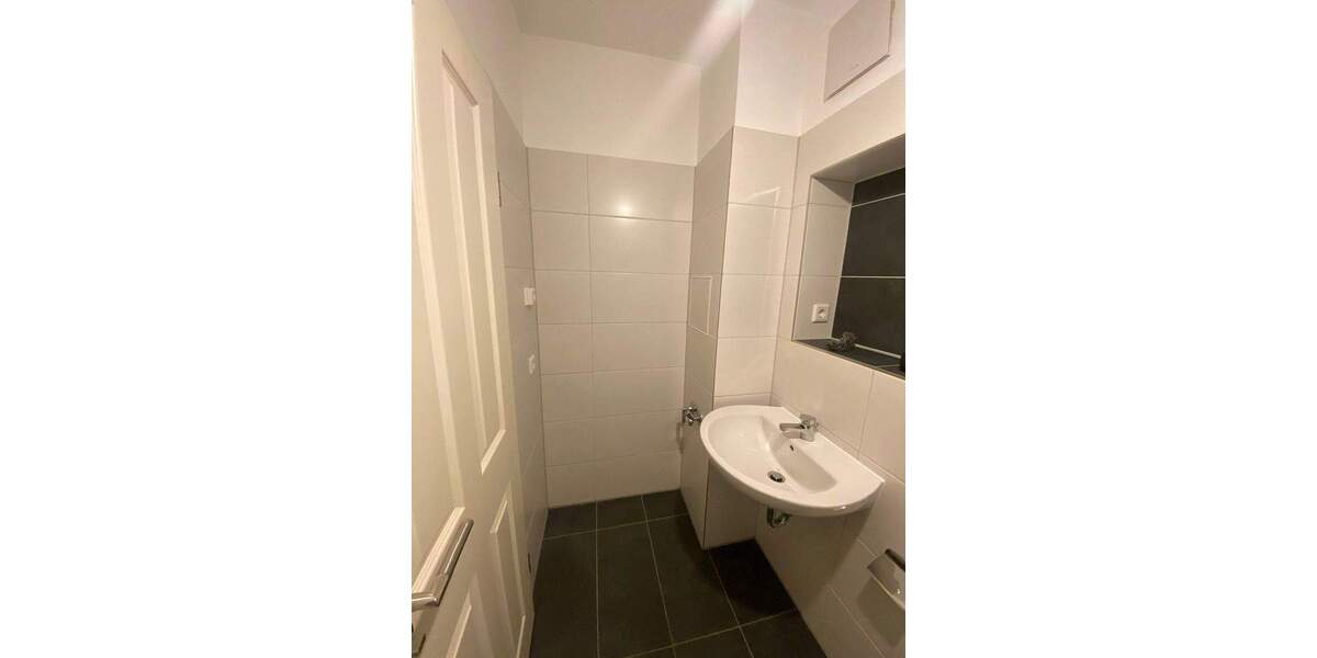 Etagenwohnung Chemnitz Sonnenberg - 3 Zimmer, 83 m&sup2;, 500&euro; | Angebot:26843669
