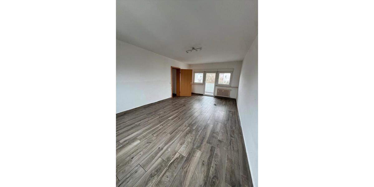 Etagenwohnung Mosbach - 3 Zimmer, 80 m&sup2;, 1.170&euro; | Angebot:26375227