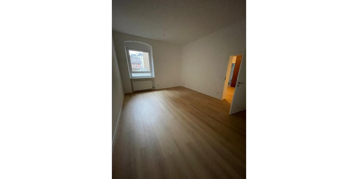 Hochparterre Aschaffenburg Österreicher Kolonie - 3 Zimmer, 94 m&sup2;, 1.310&euro; | Angebot:26491274