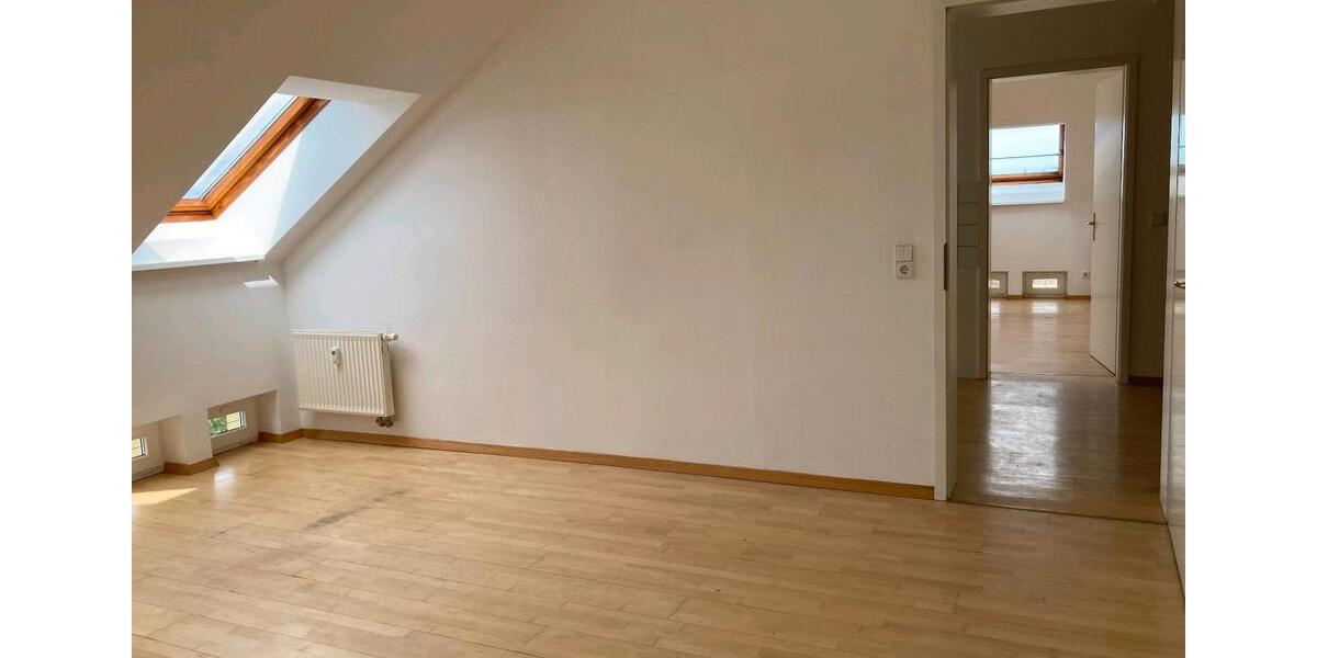 Dachgeschoßwohnung Frankfurt (Oder) Beresinchen - 2 Zimmer, 69 m&sup2;, 430&euro; | Angebot:24663674