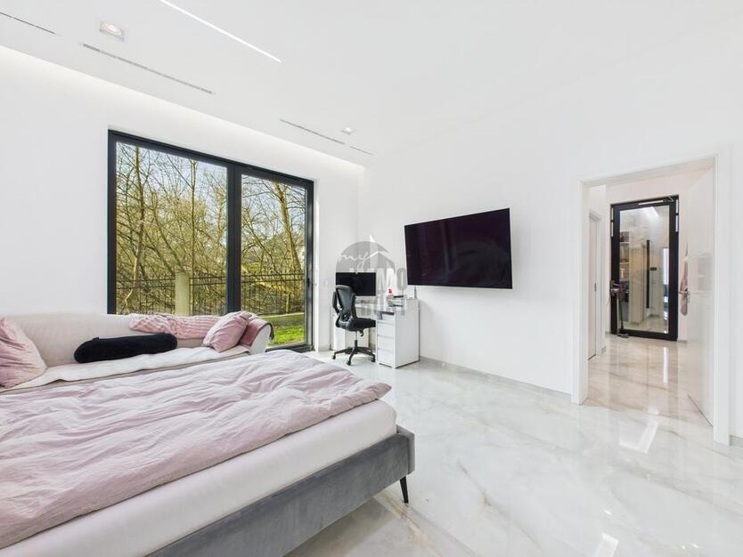 DAS BESTE AUS ZWEI WELTEN – STADTNÄHE & SEEROMANTIK IN EINEM ZUHAUSE zimmer