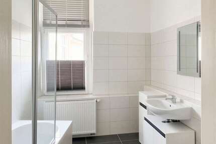 Wohnung Auerbach/Vogtland Vogtland - 2 Zimmer, 70 m&sup2;, 385&euro; | Angebot:26964234