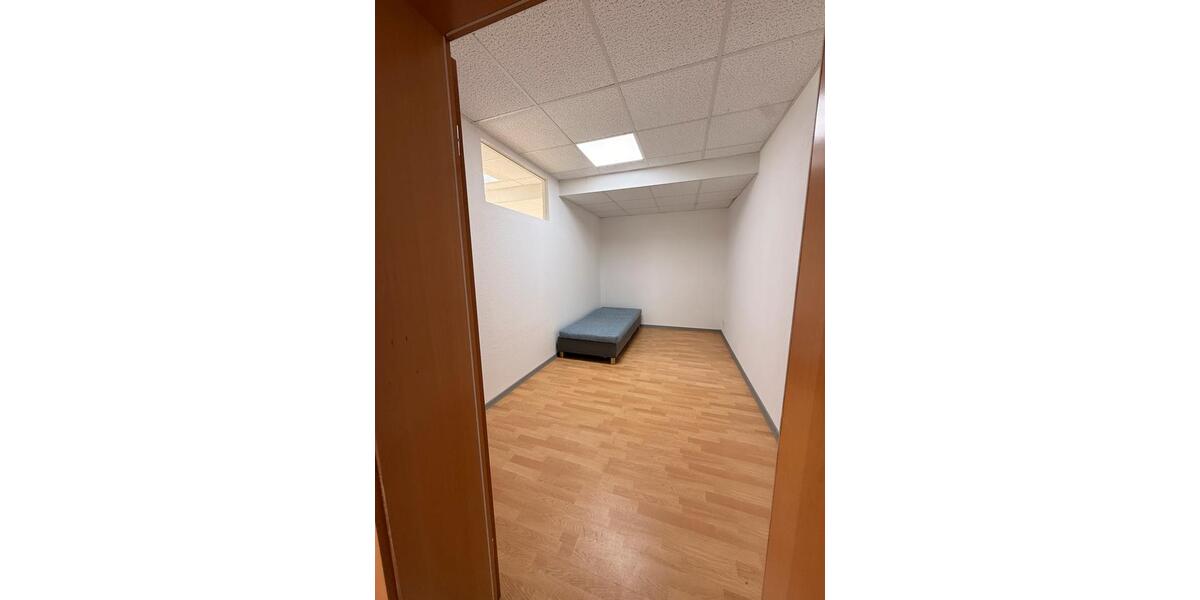 Wohnen auf Zeit Meckenbeuren - 1 Zimmer, 14 m&sup2;, 450&euro; | Angebot:26581449