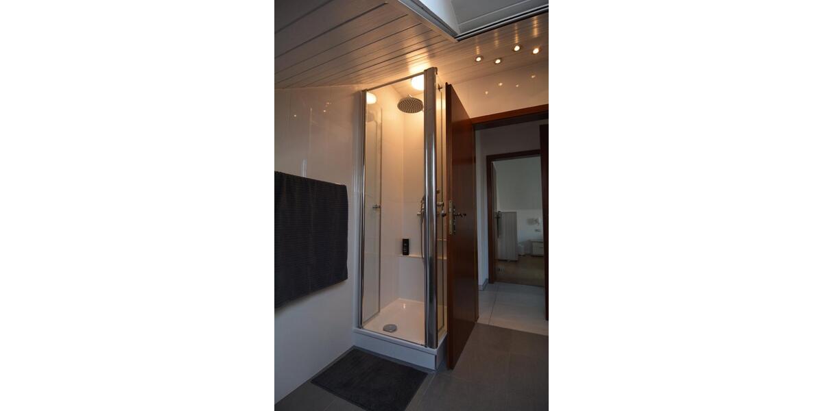 Wohnen auf Zeit Biberbach - 4 Zimmer, 60&euro; | Angebot:22865107