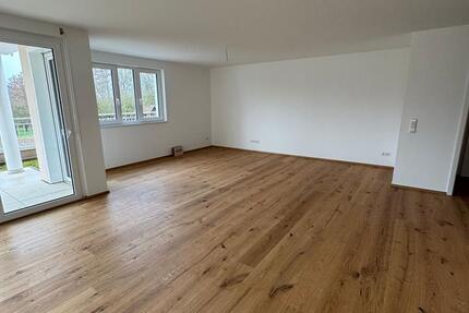 Wohnung Plüderhausen - 3 Zimmer, 102 m&sup2;, 1.300&euro; | Angebot:25234725