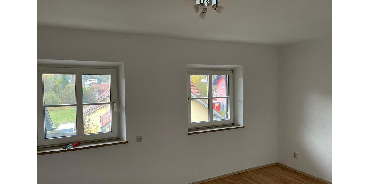 Schöne, sonnige 4 Zi.-Wohnung in Spiegelau 4 zimmer