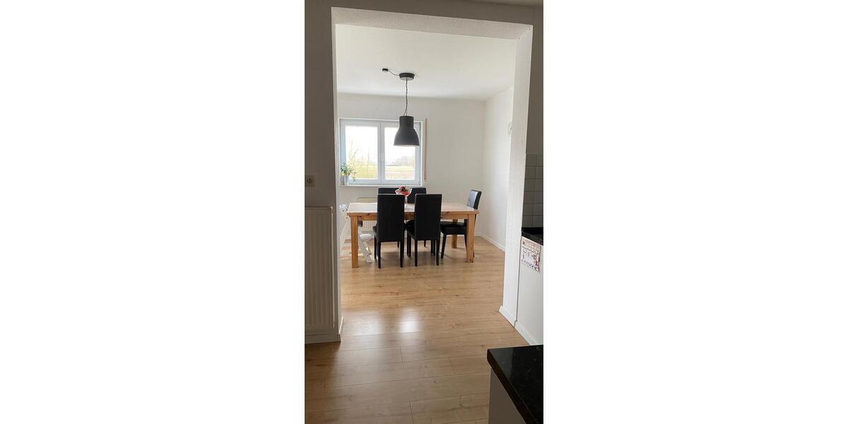 Etagenwohnung Neustadt an der Weinstraße Duttweiler - 3 Zimmer, 83 m&sup2;, 890&euro; | Angebot:25026283