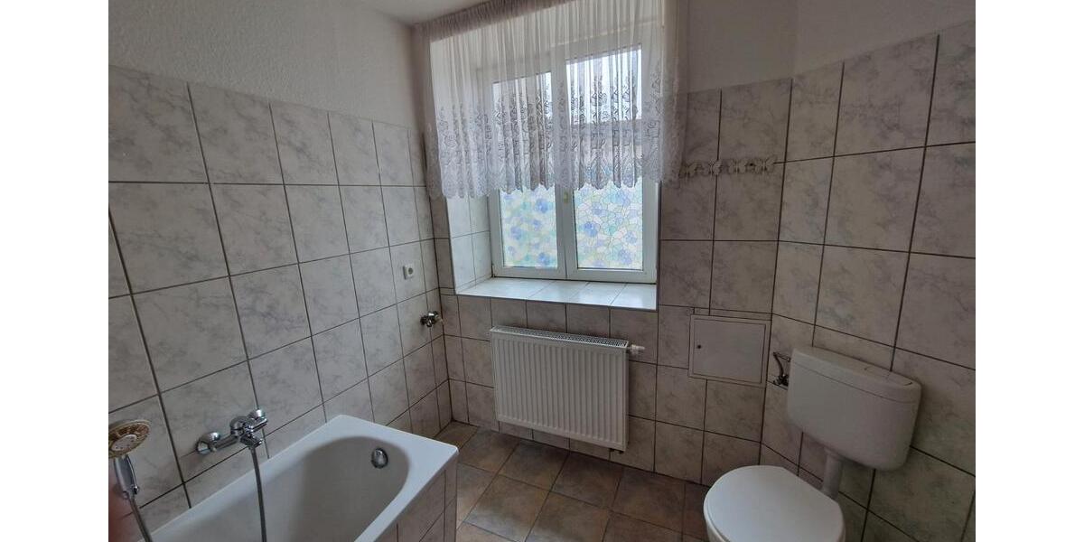 Erdgeschoßwohnung Frohburg - 2 Zimmer, 55 m&sup2;, 327&euro; | Angebot:26453395