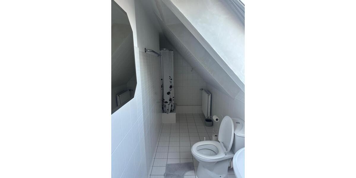 Einfamilienhaus Hamburg Allermöhe - 5 Zimmer, 150 m&sup2;, 2.300&euro; | Angebot:25937683