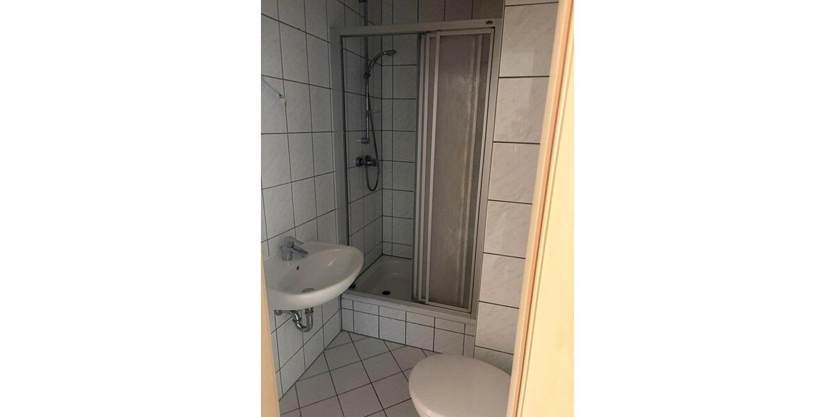Etagenwohnung Sondershausen - 1 Zimmer, 25 m&sup2;, 156&euro; | Angebot:26276827