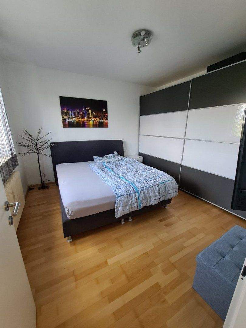 Moderne 2-Zimmer-Wohnung mit Balkon in Nürnberg Gartenstadt zimmer