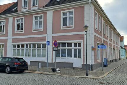 Mitten in der Altstadt wohnen zum fairen Preis! 3 zimmer