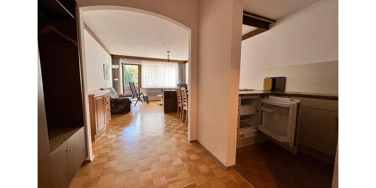 Helle gepflegte 3-Zimmer-Wohnung im Herzen von Bergen 3 zimmer