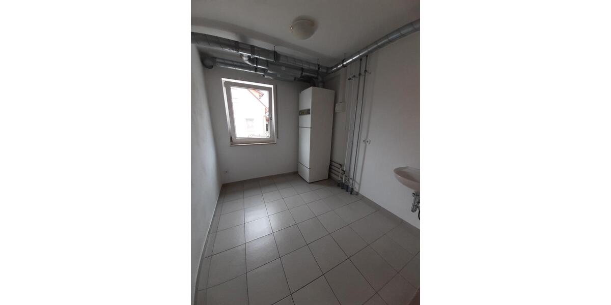 Erdgeschoßwohnung Weihenzell - 5 Zimmer, 145 m&sup2;, 1.050&euro; | Angebot:26573314