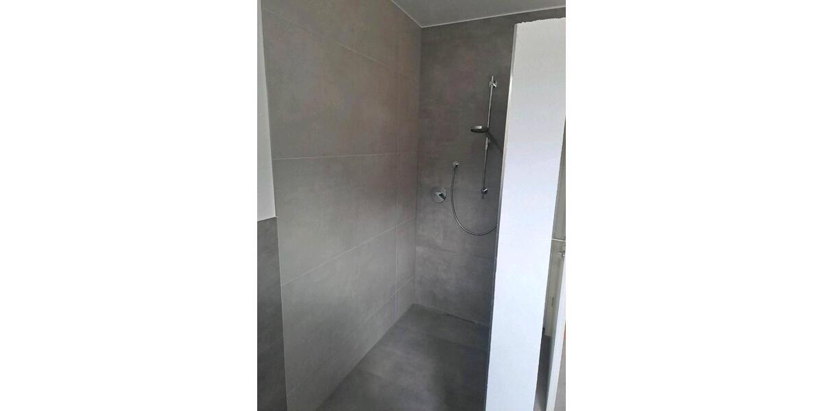 Erdgeschoßwohnung Nüdlingen - 5 Zimmer, 135 m&sup2;, 1.400&euro; | Angebot:26560532