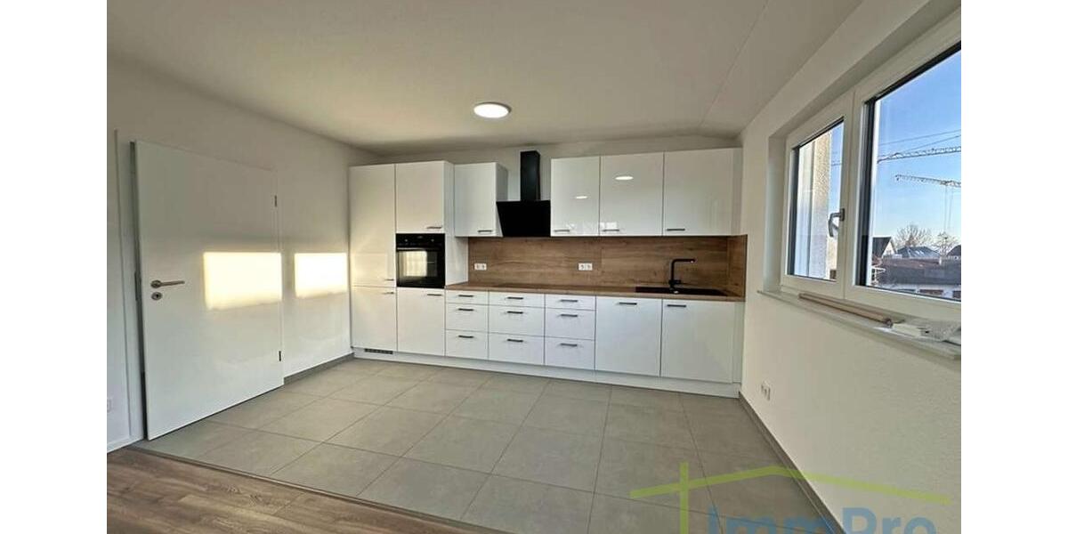 Dachgeschoßwohnung Gäufelden - 3 Zimmer, 79 m&sup2;, 1.190&euro; | Angebot:26620814