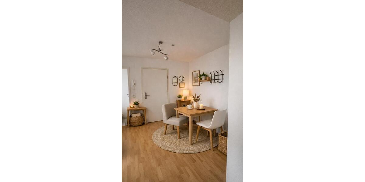 Dachgeschoßwohnung Solingen - 2 Zimmer, 45 m&sup2;, 480&euro; | Angebot:24878495