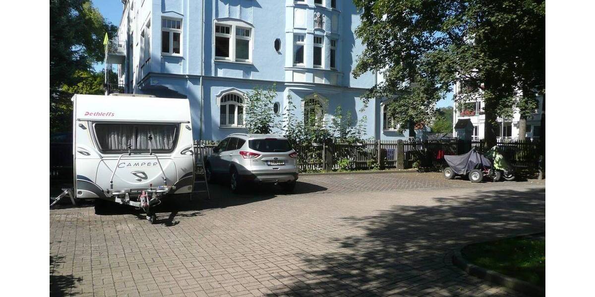 Etagenwohnung Zwickau Pölbitz - 5 Zimmer, 156 m&sup2;, 1.095&euro; | Angebot:26170929