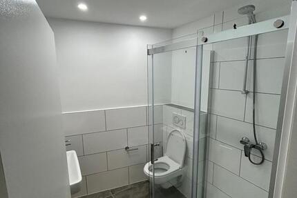 NEU ! Frisch modernisierte 2-Zimmer Wohnung in Heckinghausen ! 2 zimmer