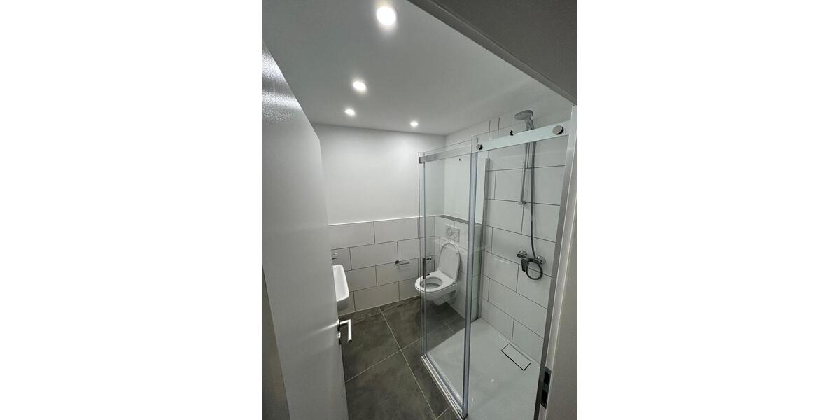 NEU ! Frisch modernisierte 2-Zimmer Wohnung in Heckinghausen ! 2 zimmer