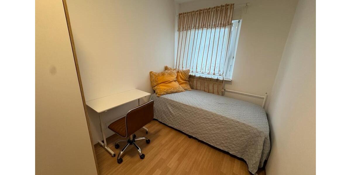 Möbliertes Zimmer in Nürnberg-Nordstadt – 5 Min zur U-Bahn zimmer