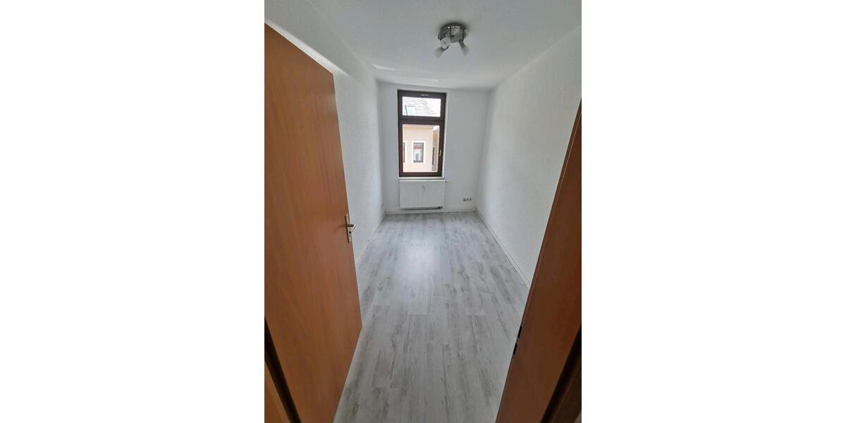 Etagenwohnung Großolbersdorf - 3 Zimmer, 68 m&sup2;, 580&euro; | Angebot:25523440