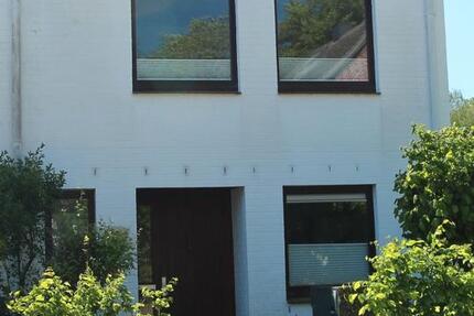 Haus Pinneberg - 5 Zimmer, 131 m&sup2;, 2.000&euro; | Angebot:26043862