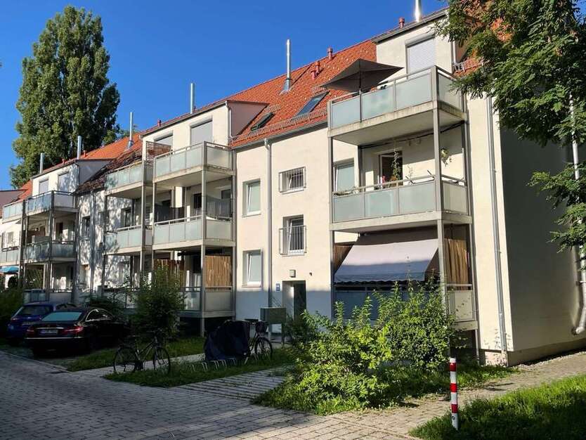 Wohnung zum Mieten in München 955,36 € 46.74 m²
