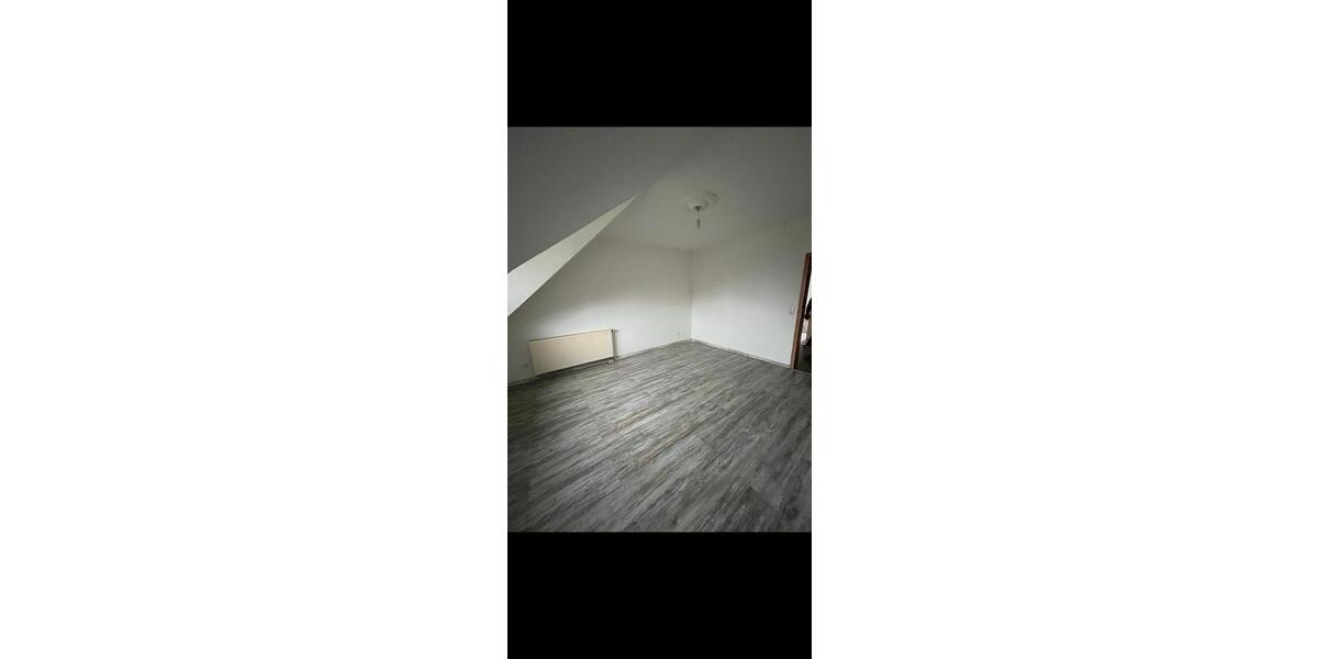 Etagenwohnung Wiesmoor - 2 Zimmer, 65 m&sup2;, 740&euro; | Angebot:26014262