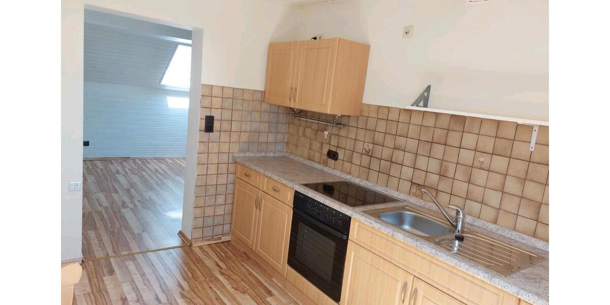 Dachgeschoßwohnung Stolberg (Rhld.) Gressenich - 2 Zimmer, 45 m&sup2;, 550&euro; | Angebot:25378611