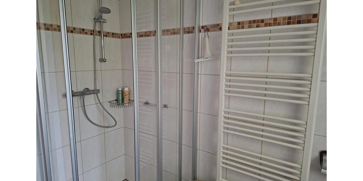 Etagenwohnung Upgant-Schott Schott - 3 Zimmer, 75 m&sup2;, 750&euro; | Angebot:26532142