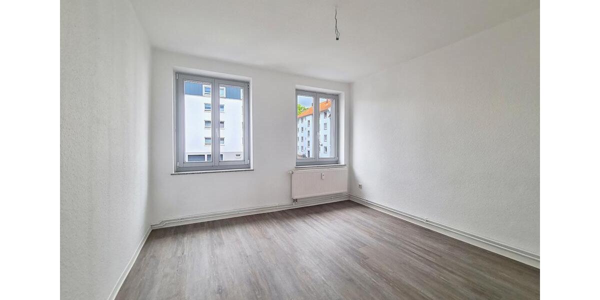 Etagenwohnung Freiberg - 2 Zimmer, 49 m&sup2;, 305&euro; | Angebot:26589101