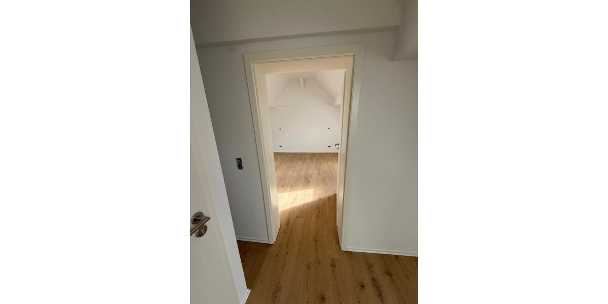 Dachgeschoßwohnung Bingen am Rhein - 2 Zimmer, 70 m&sup2;, 750&euro; | Angebot:26494545