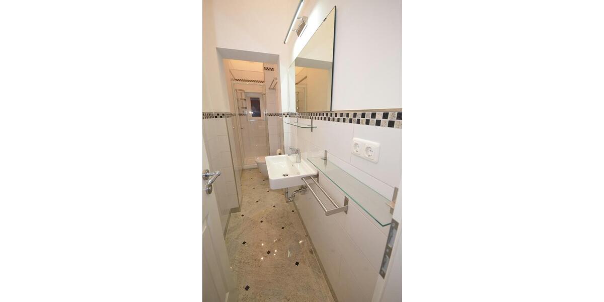 Wohnen auf Zeit Frankfurt am Main Oberrad - 1 Zimmer, 20 m&sup2;, 685&euro; | Angebot:26551250