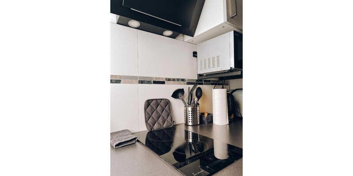 Etagenwohnung Freiberg am Neckar - 1 Zimmer, 16 m&sup2;, 700&euro; | Angebot:24660071