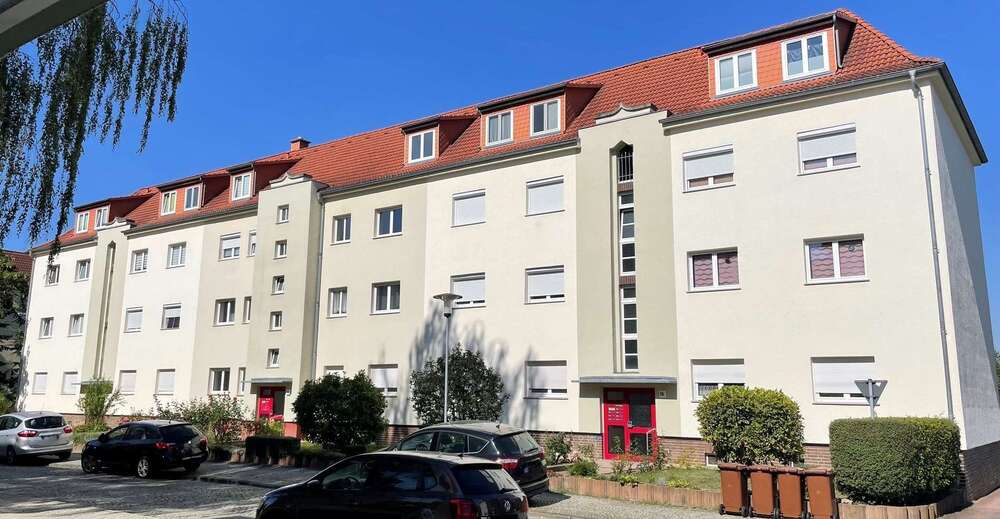 Etagenwohnung Zeitz - 2 Zimmer, 46 m&sup2;, 318&euro; | Angebot:27176258